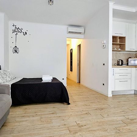 Mareme Guest House Ostia Bagian luar foto