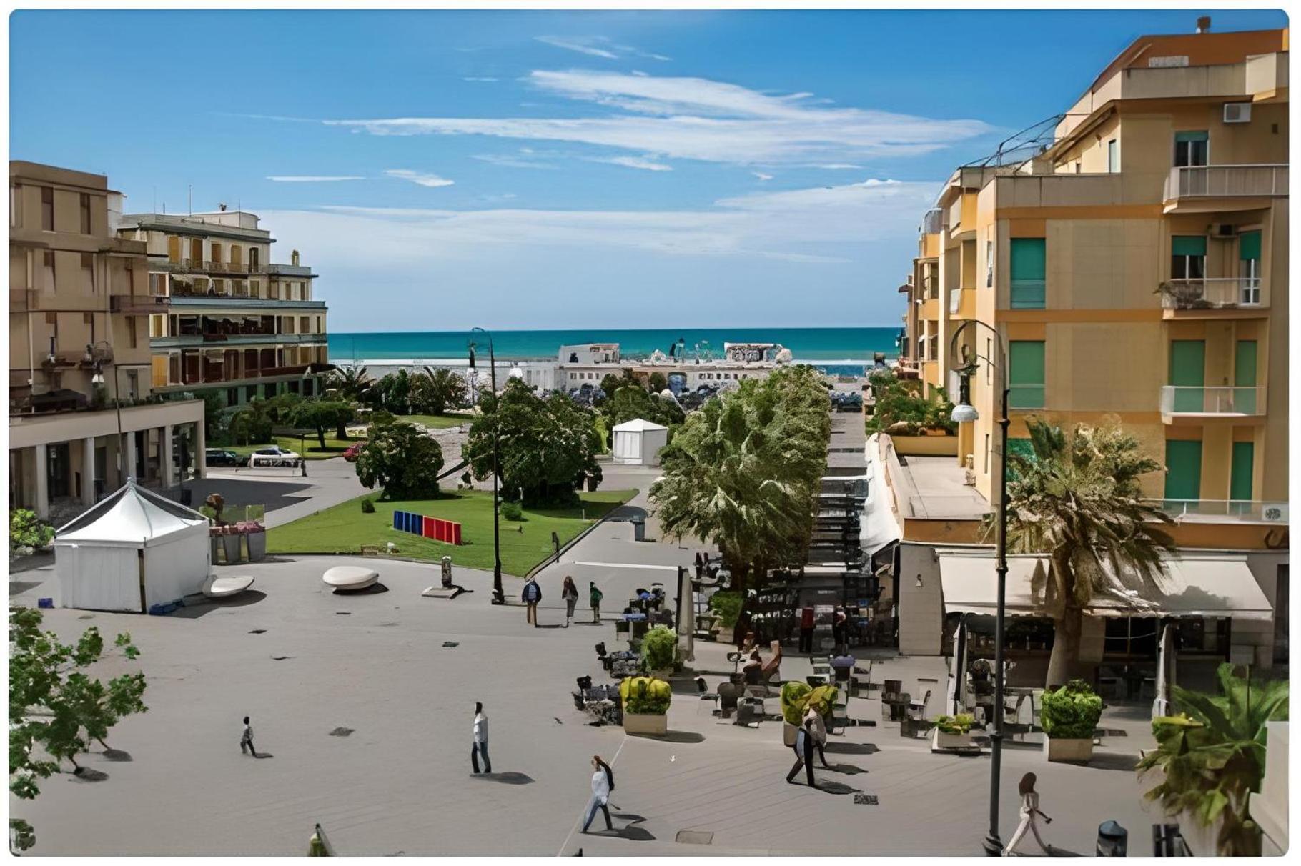 Mareme Guest House Ostia Bagian luar foto